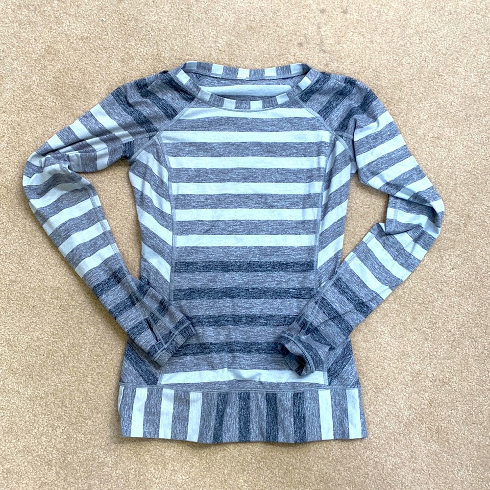 Lululemon Race Your Pace Long Sleeve Top Size 4